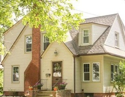 Pre-foreclosure in  MANCHESTER TER Springfield, MA 01108