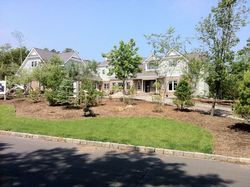 Pre-foreclosure in  RED CREEK CIR Hampton Bays, NY 11946