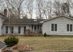 Pre-foreclosure in  MARIA CT Holbrook, NY 11741