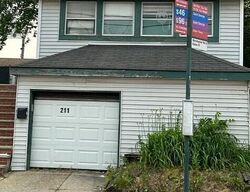 Pre-foreclosure Listing in MORNINGSTAR RD STATEN ISLAND, NY 10303