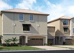 Pre-foreclosure in  SHINNECOCK HILLS DR Davenport, FL 33896