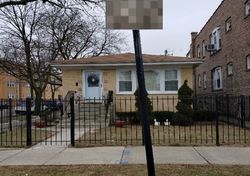 Pre-foreclosure in  W CRYSTAL ST Chicago, IL 60651