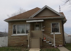 Pre-foreclosure in  S CENTER AVE Bradley, IL 60915