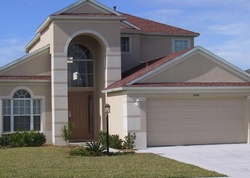 Pre-foreclosure in  CATTLE EGRET PL Bradenton, FL 34202