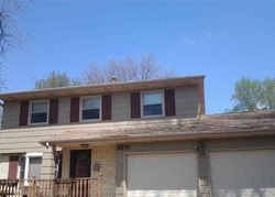 Pre-foreclosure Listing in 16TH AVE MOLINE, IL 61265