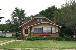 Pre-foreclosure in  W STATE ST Rockford, IL 61102