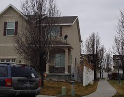 Pre-foreclosure in  S WHITE DIAMOND WAY Salt Lake City, UT 84120