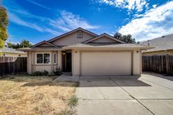 Pre-foreclosure in  19TH AVE Sacramento, CA 95820