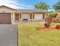 Pre-foreclosure in  NW 94TH AVE Fort Lauderdale, FL 33321