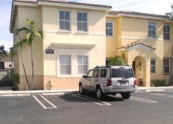  W 36th Ave , Hialeah FL