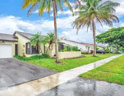 Pre-foreclosure in  ROYAL POINCIANA DR Fort Lauderdale, FL 33326