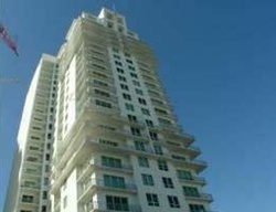Pre-foreclosure in  NE 3RD ST  Miami, FL 33132