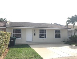 Pre-foreclosure in  SW 52ND ST Miami, FL 33175