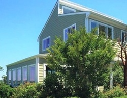 Pre-foreclosure in  OLD WEST LAKE DR Montauk, NY 11954