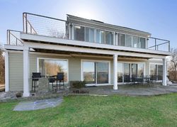 Pre-foreclosure Listing in OLD WEST LAKE DR MONTAUK, NY 11954