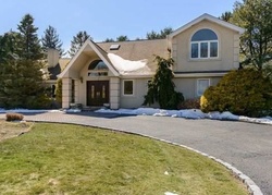  Highmeadow Ln, Oyster Bay NY