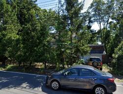 Pre-foreclosure in  OCEAN TER Staten Island, NY 10301