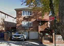 Pre-foreclosure Listing in ECKFORD AVE OZONE PARK, NY 11417