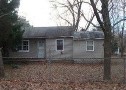 Pre-foreclosure Listing in CEDAR ST SELDEN, NY 11784