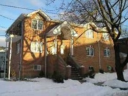 Pre-foreclosure Listing in 58TH AVE LITTLE NECK, NY 11362
