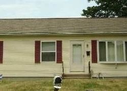 Pre-foreclosure Listing in SPRUCE ST WYANDANCH, NY 11798