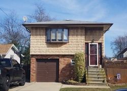 Pre-foreclosure in  S 8TH ST Lindenhurst, NY 11757