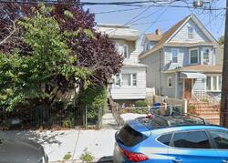 Pre-foreclosure in  109TH ST Richmond Hill, NY 11418
