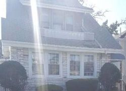 Pre-foreclosure Listing in 118TH ST SOUTH OZONE PARK, NY 11420