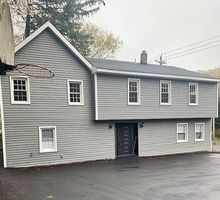 Pre-foreclosure in  E MAIN ST Centerport, NY 11721