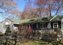 Pre-foreclosure Listing in CELIA ST WEST ISLIP, NY 11795