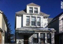 Pre-foreclosure Listing in 80TH RD RIDGEWOOD, NY 11385