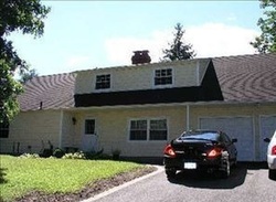 Pre-foreclosure in  BRUCE CT Selden, NY 11784