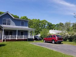 Pre-foreclosure in  MEROKE LN East Islip, NY 11730