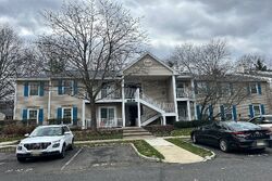 Pre-foreclosure Listing in CITATION CT EATONTOWN, NJ 07724