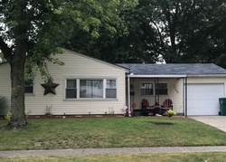 Pre-foreclosure in  BLACKHAWK RD Dayton, OH 45420