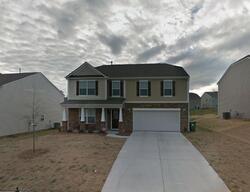 Pre-foreclosure in  MERRIE ROSE AVE Charlotte, NC 28213