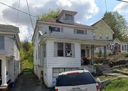 Pre-foreclosure in  WAYNE ST Carbondale, PA 18407