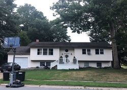 Pre-foreclosure Listing in BOBBY DR NEWARK, DE 19713