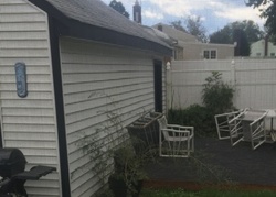 Pre-foreclosure Listing in TERRACE ST RAHWAY, NJ 07065