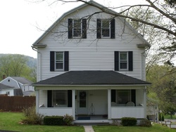 Pre-foreclosure in  MAPLE ST Shavertown, PA 18708