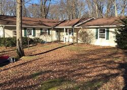 Pre-foreclosure in  DIVISION ST Mountain Top, PA 18707