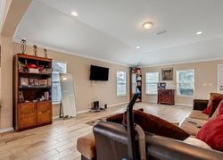  Winder Lake Dr, Jacksonville FL