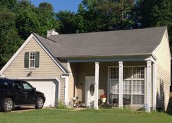 Pre-foreclosure in  HOLLYWOOD DR Lawrenceville, GA 30044