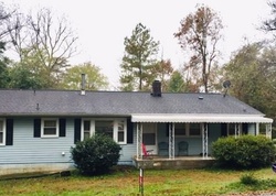 Pre-foreclosure in  LINCOLN RD Taylors, SC 29687