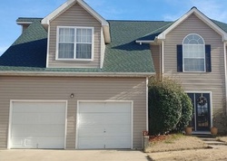 Pre-foreclosure Listing in DAWSON WAY WINDER, GA 30680