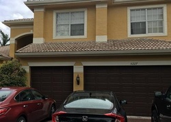 Pre-foreclosure in  SW 195TH TER Hollywood, FL 33029