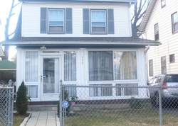 Pre-foreclosure in  RUTLEDGE AVE East Orange, NJ 07017