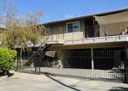Pre-foreclosure Listing in W ELM ST LODI, CA 95240