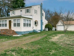 Pre-foreclosure Listing in FAIRVIEW AVE WEST BERLIN, NJ 08091