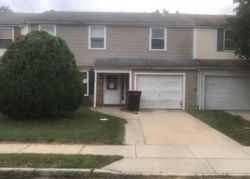 Pre-foreclosure Listing in OAKMONT RD CLEMENTON, NJ 08021